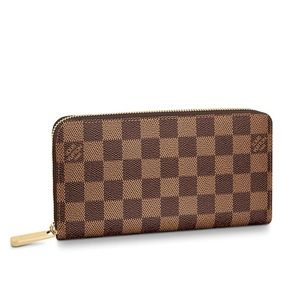 Louis Vuitton zippy wallet